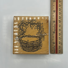 Load image into Gallery viewer, Woven Ivy
