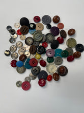 Load image into Gallery viewer, Royal Button Bundle
