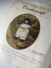Load image into Gallery viewer, Henrietta Hedgehog
