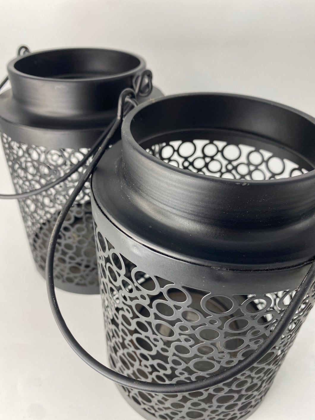 Lantern Pair