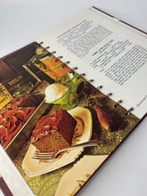 Load image into Gallery viewer, Hershey&#39;s Cookbook

