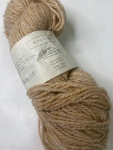 Load image into Gallery viewer, Le Gros Lambswool - Beige
