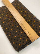 Load image into Gallery viewer, Walnut Dot
