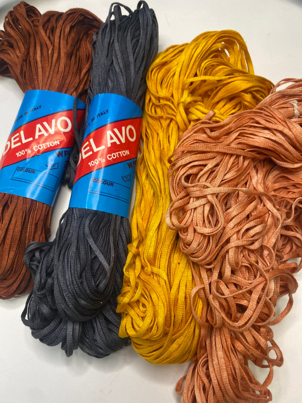 Delavo Yarn Bundle