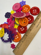 Load image into Gallery viewer, Cheery Button Bundle

