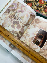 Load image into Gallery viewer, Victoria Book of Days
