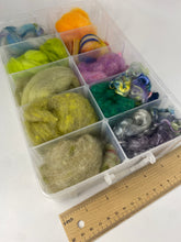 Load image into Gallery viewer, Needle Felting Bundle
