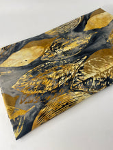 Load image into Gallery viewer, Leafy Batik
