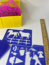 Load image into Gallery viewer, Plastic Stencil Set
