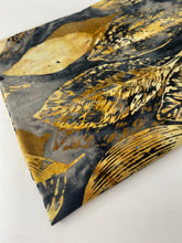 Load image into Gallery viewer, Leafy Batik
