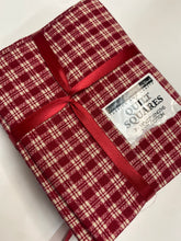 Load image into Gallery viewer, Red Quilt Square Bundle
