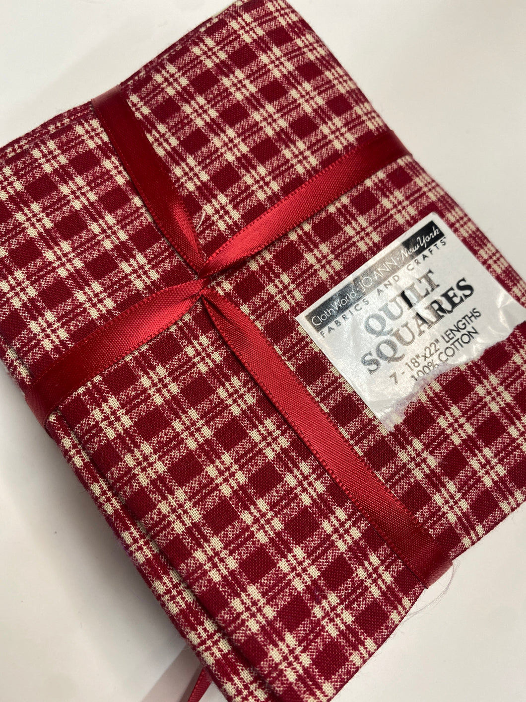 Red Quilt Square Bundle