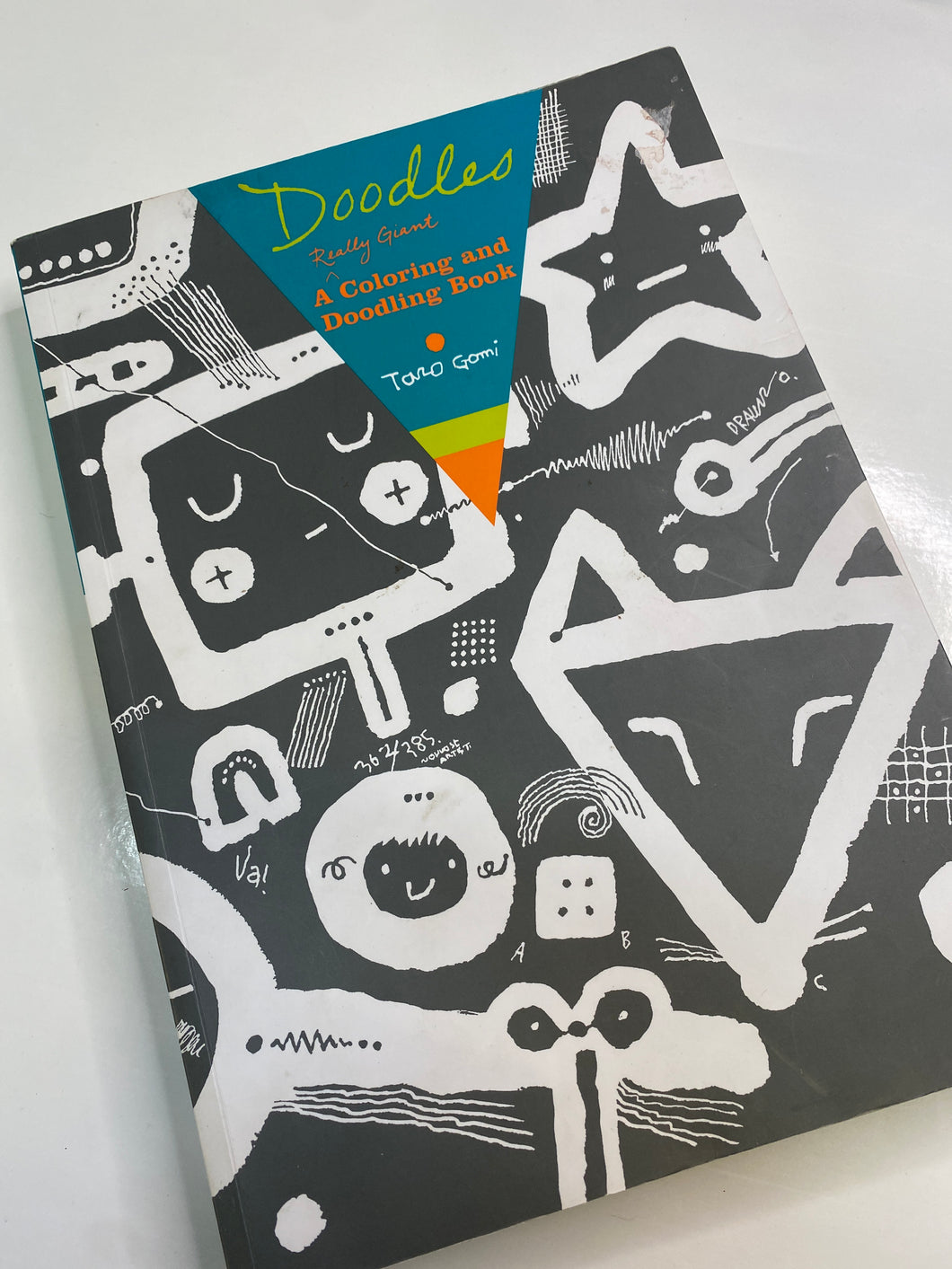 Doodles | A Really Giant Coloring & Doodling Book