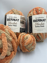 Load image into Gallery viewer, Bernat Blanket | Clay Caramel
