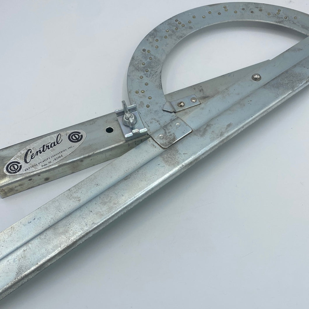 Central Quality Industries - Protractor